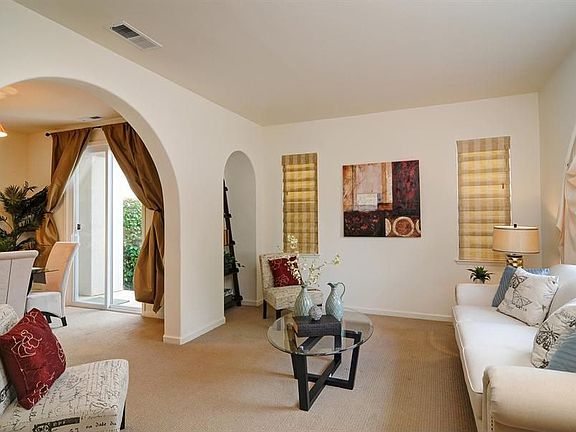2nd image of 4132 Arezzo Pointe Ln