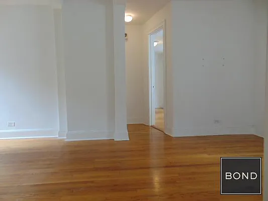 Rented by Bond New York | media 41