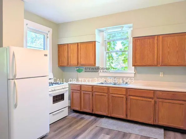 41 6th St SE, Massillon, OH 44646