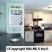 5th image of 406 Whaley Ave NE