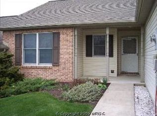 415 Deborah Ct, Chambersburg, PA