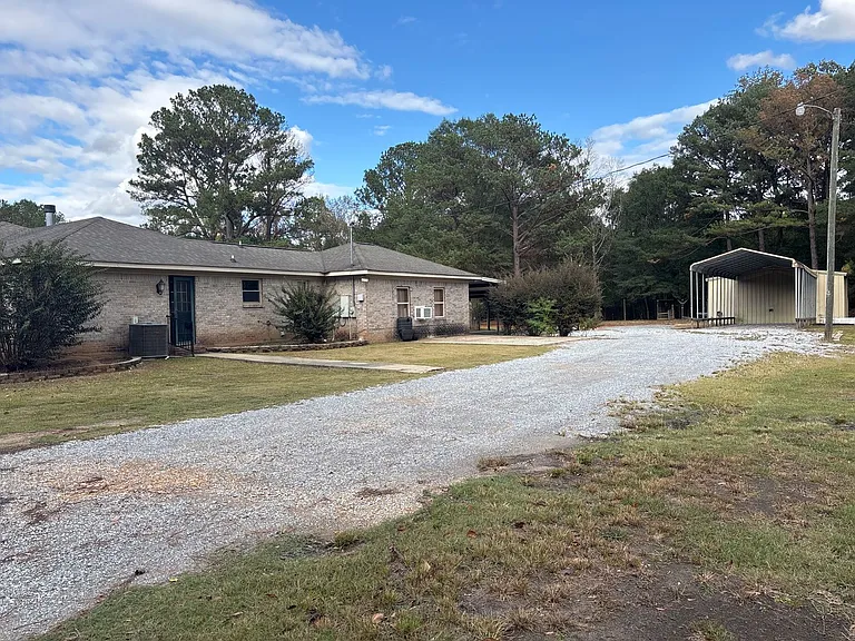 5175 Patterson Rd — Photo 3