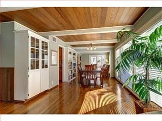 4th image of 111 Florence Dr