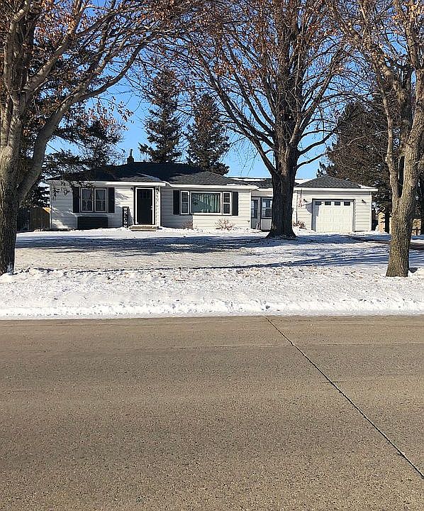 1st image of 417 Tiell Dr