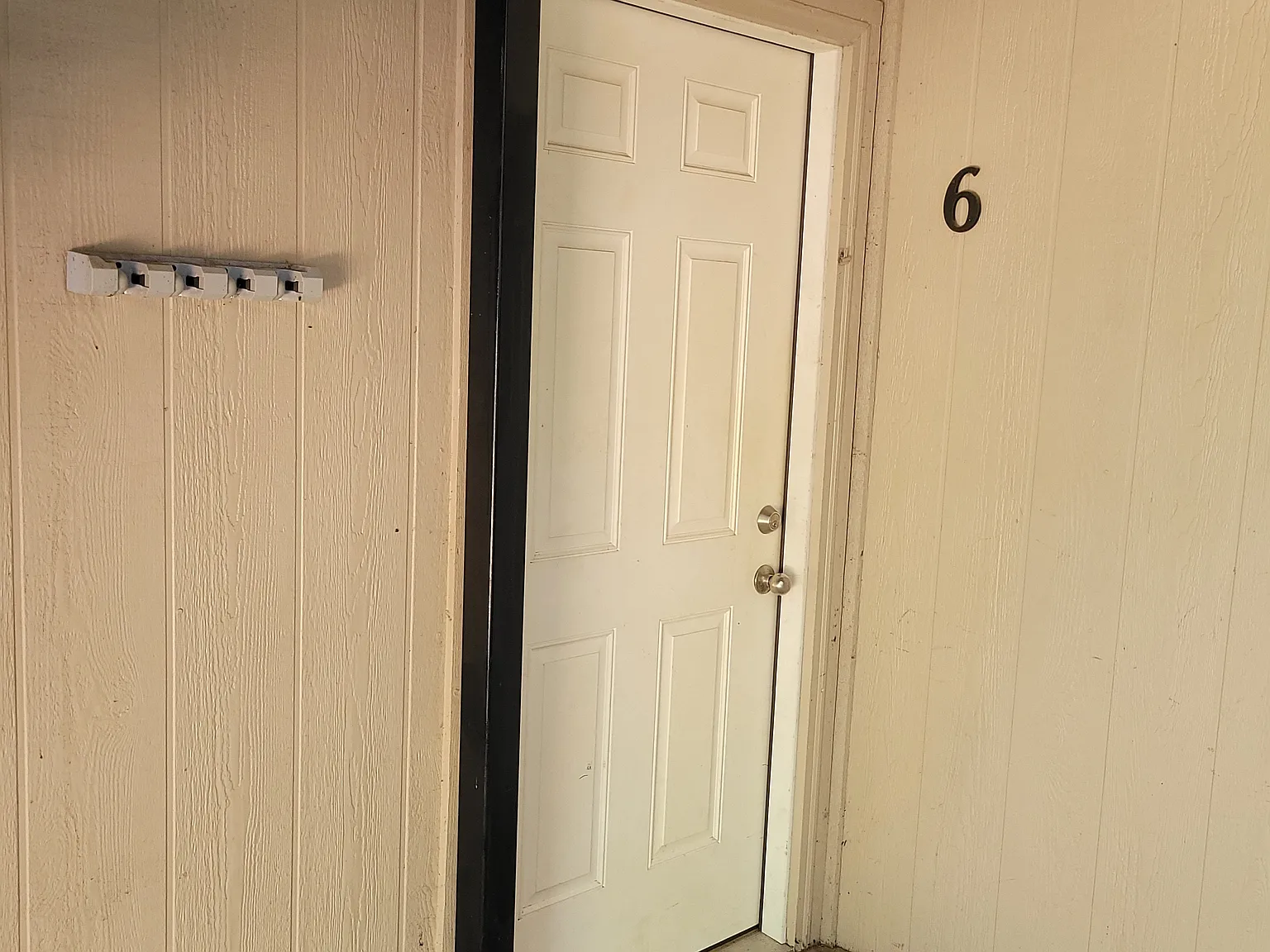 1 bed, 650 sqft, $700 — Photo 2