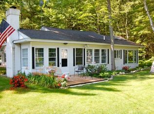 4060 Edgewater Dr, Cheboygan, MI 49721