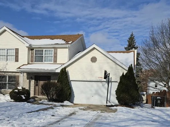 2011 Maplewood Cir, Naperville, IL 60563