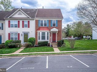 9494 Black Hawk Ct, Manassas Park, VA 20111