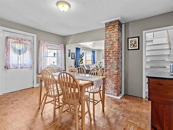 3rd image of 5 Marion St