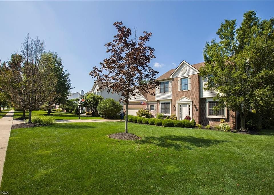 1st image of 610 Bridgeside Dr