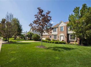 610 Bridgeside Dr, Avon Lake, OH 44012