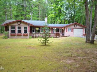 2536 Craig Dr, Lewiston, MI 49756