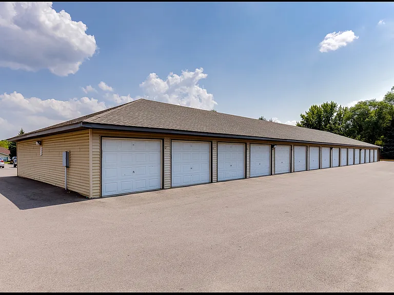 Community Parking Garages | White Pines Apartments | Shakopee MN Apartments For Rent