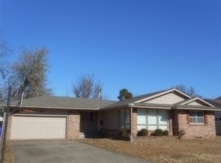 2504 Canterbury Ave, Muskogee, OK 74403