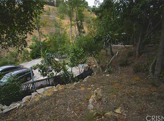 4th image of 858 Ganymede Dr