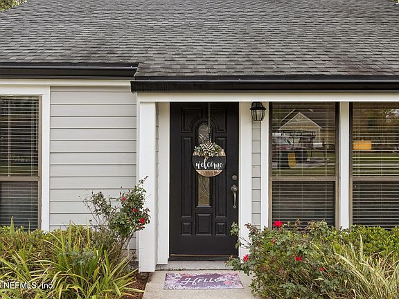 4th image of 4474 CAROLYN COVE Lane S