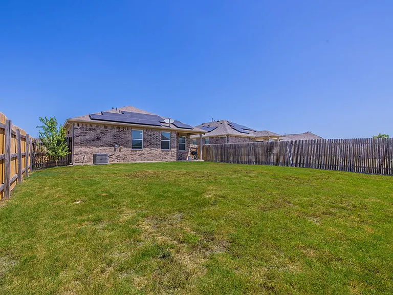 225 Baum Dr — Photo 25