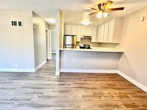 2 bed, 750 sqft, $2,595 — Photo 1