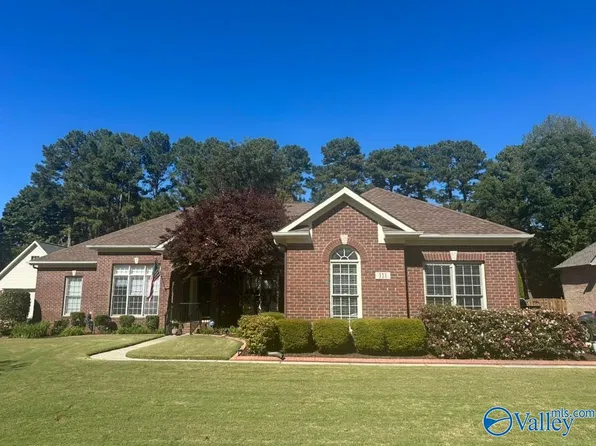 111 Holbrook Dr, Huntsville, AL 35806
