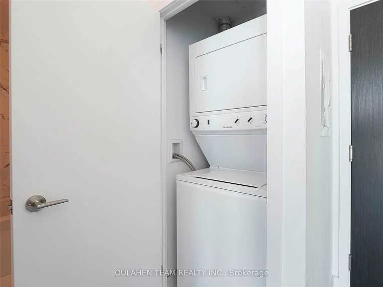 1815 Yonge St #603 — Photo 10