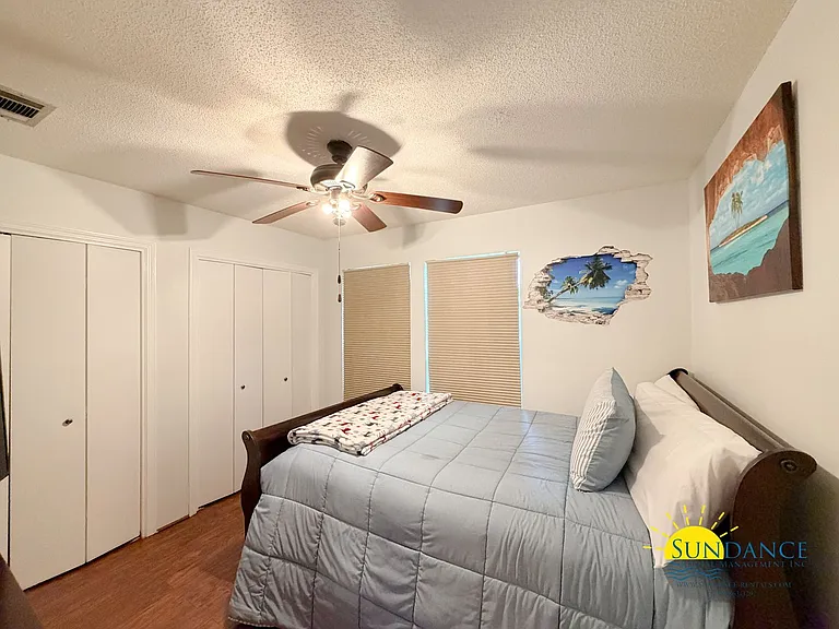 225 Lakeside Ln — Photo 21