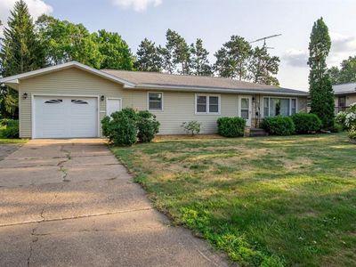 713 Dwight Street, Chippewa Falls, WI, 54729