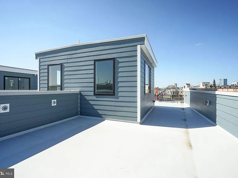1006 S 17th St #-B — Photo 22