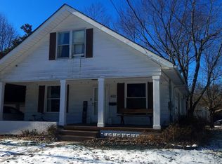 403 Missouri Ave, Carterville, IL 62918