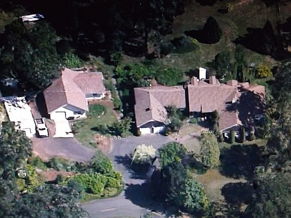 17 Southgate on the Left