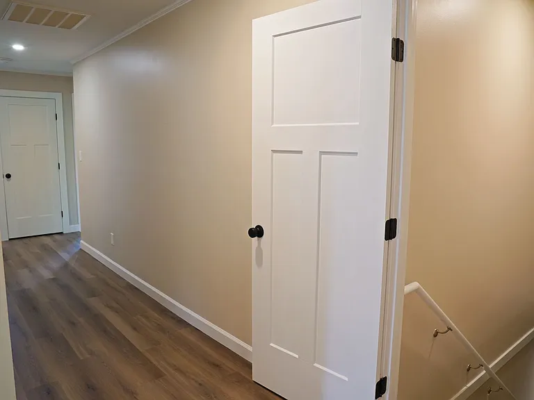 612 Southgate Rd — Photo 13