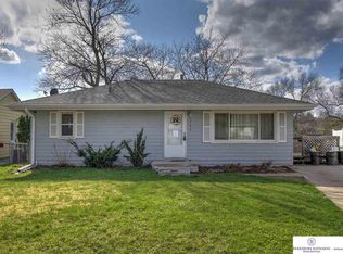 7740 Davis Cir, Omaha, NE 68134