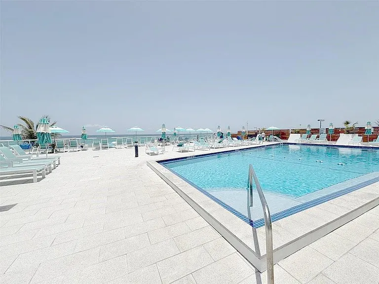 3140 S Ocean Dr #809 — Photo 29