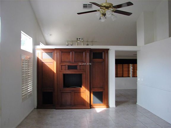 3rd image of 3680 Yorba Linda Dr