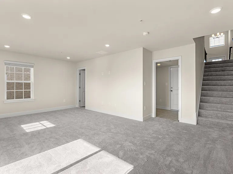 231 Birdie Ct — Photo 33