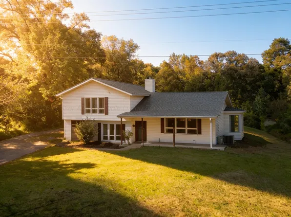 541 Curry Hwy, Jasper, AL 35503