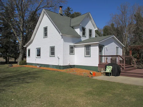 845 190th St, Hammond, WI 54015