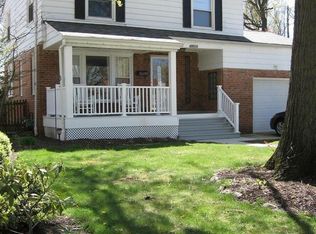 28518 Forest Rd, Willowick, OH 44095