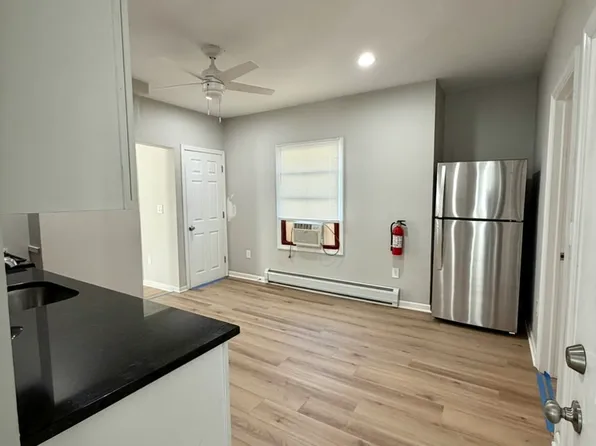 224 Cortlandt St #1, Belleville, NJ 07109