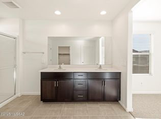 6879 W Star Garden Way, Tucson, AZ 85757