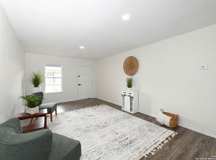 911 Vance Jackson Dr #212, San Antonio, TX 78201