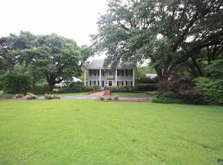 2406 Merrill Dr, Tyler, TX 75701