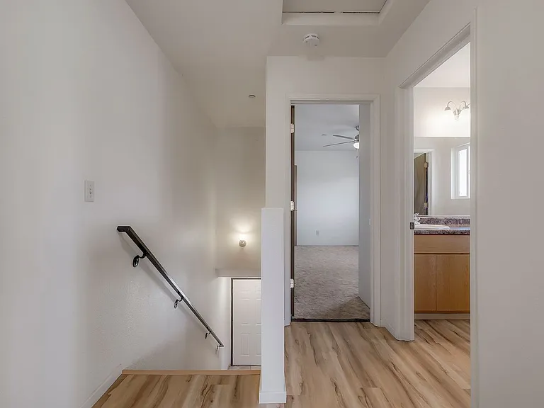 406 Nord Ave — Photo 29