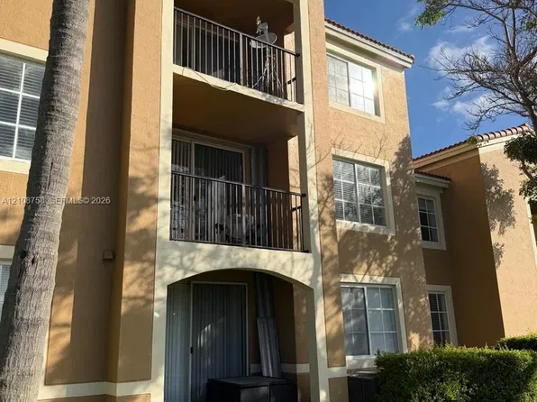 7980 N Nob Hill Rd, Fort Lauderdale, FL