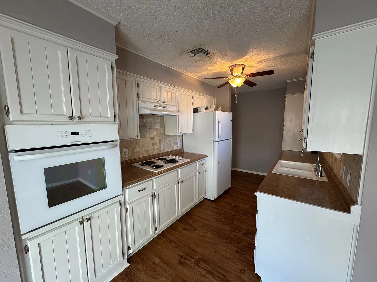 Updated 3 Bedroom in Midway ISD — Photo 3