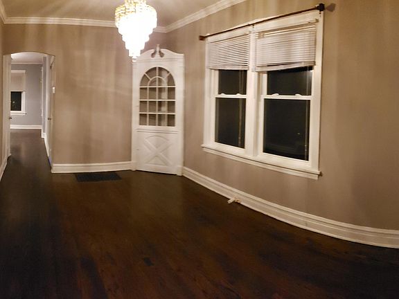 4th image of 5900 W Cortland St #2