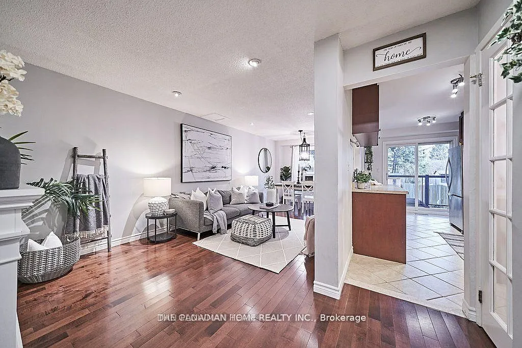 4 bed, $3,500 — Photo 2