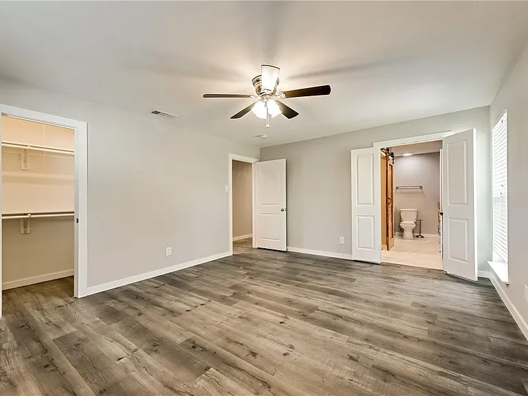 10216 Carry Back Cir — Photo 17
