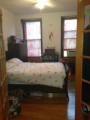 Rented by Kings Court Real Estate | media 52