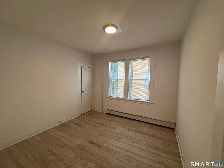 127 Pearl St #1 — Photo 6
