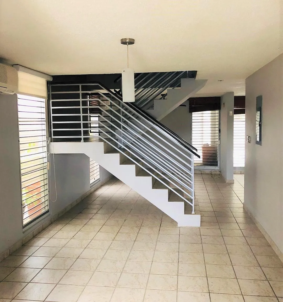 4 bed, 2.5 bath, 1730 sqft, $2,800 — Photo 3